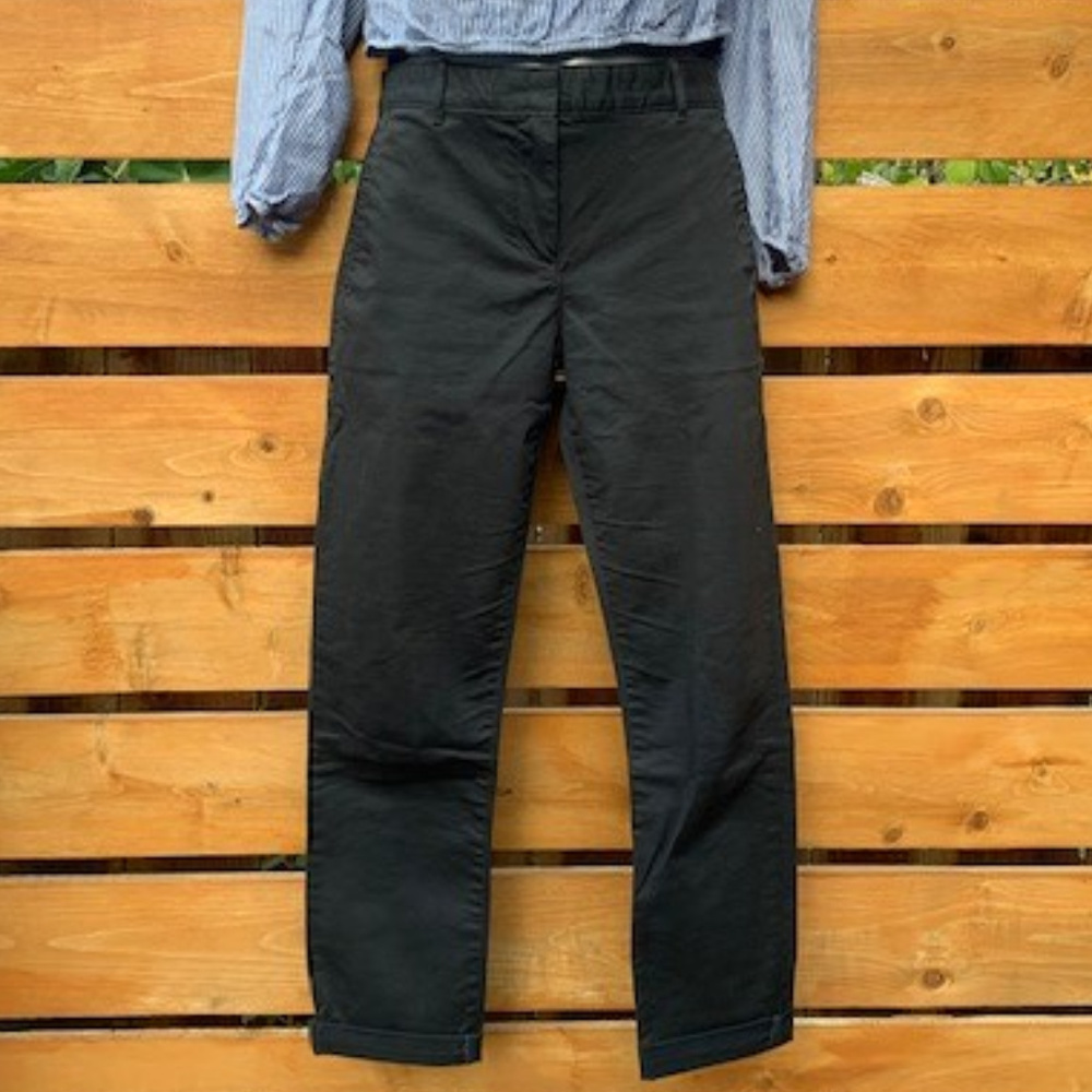 Gap Skinny Mini Khakis Size 0 Color Black